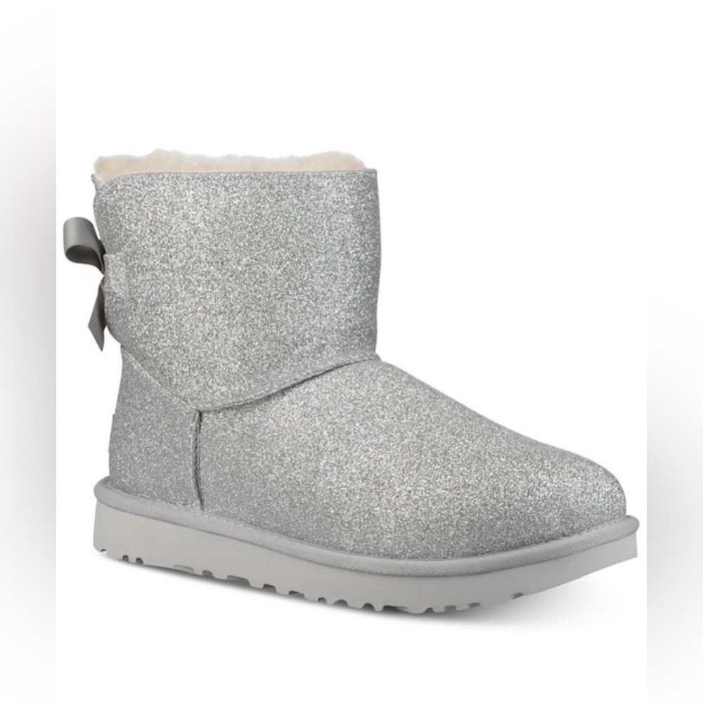 UGG Women's Mini Bailey Bow Sparkle Booties Size 8